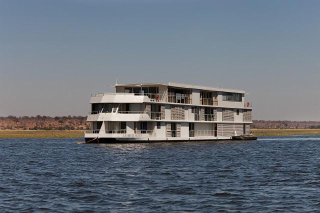 020 Chobe NP, zambezi queen.jpg